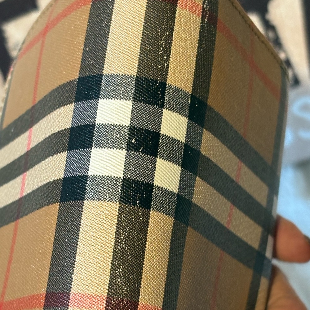 Burberry Tan Plaid Wallet - Picture 13 of 14
